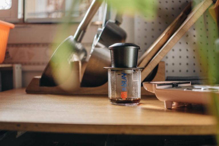 Entretien et petites réparations d&rsquo;une cafetière domestique