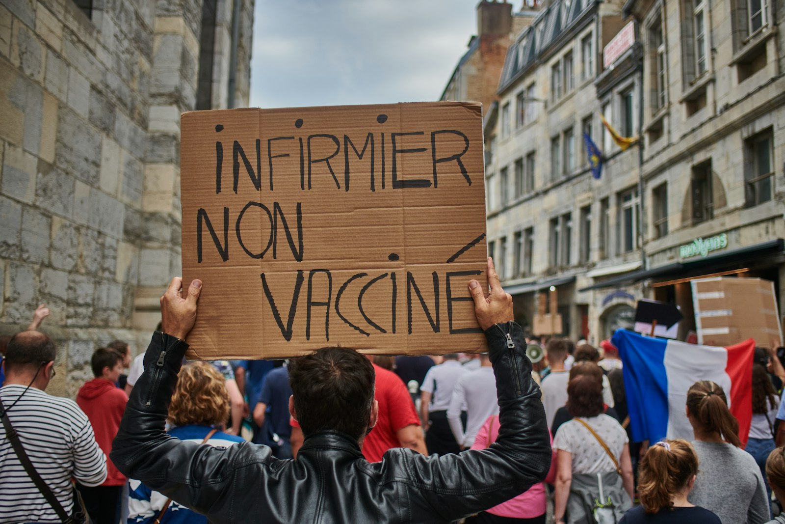Dès mercredi, les lycéens de Vaulx-en-Velin font trembler les murs de la mairie