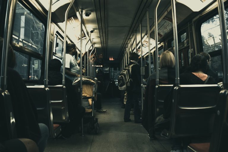 Mobilité quotidienne : modes, règles et équipements