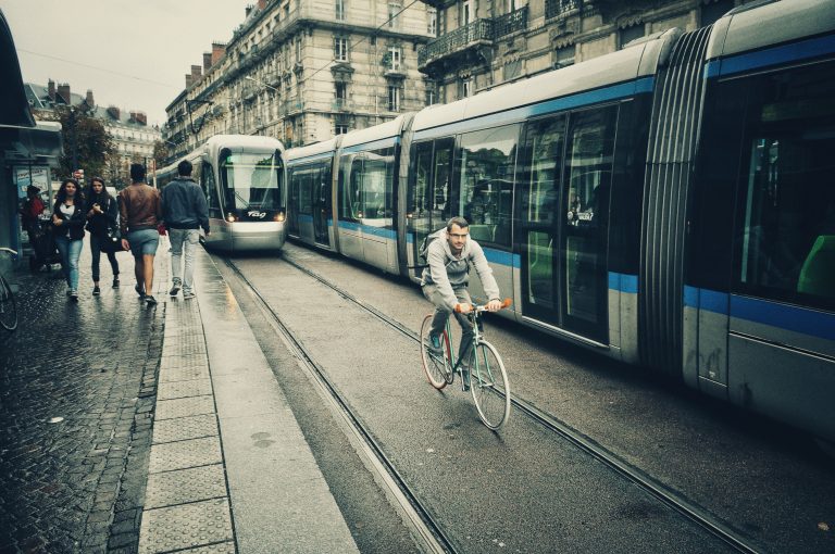 Conseils pour organiser des déplacements quotidiens peu coûteux