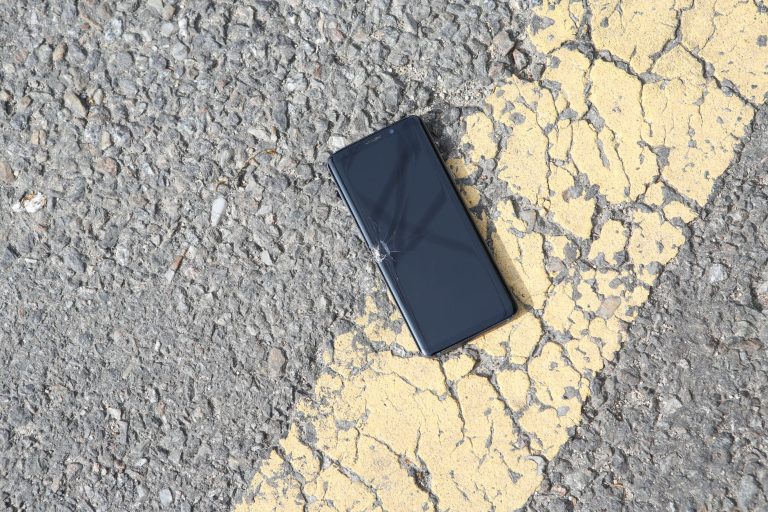 Accidents de la route : le drame de Tassin-la-Demi-Lune met en lumière une urgence en matière de sécurité