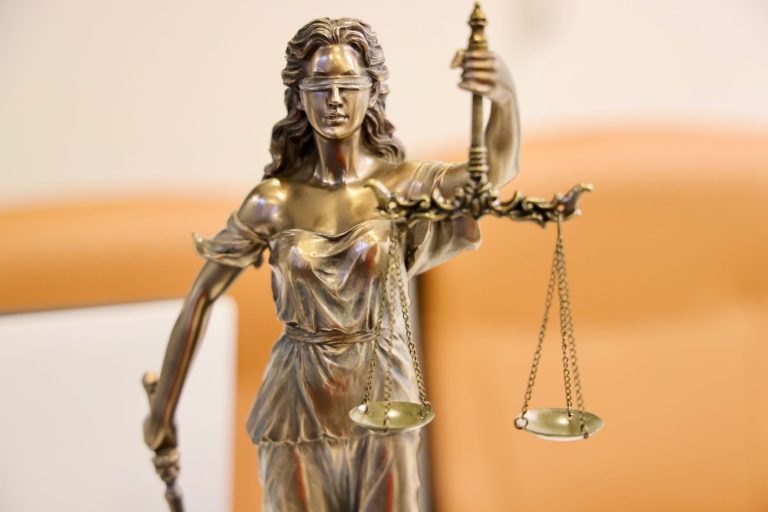 Lyon : enjeux de l&rsquo;affaire Aulas-Doucet au tribunal