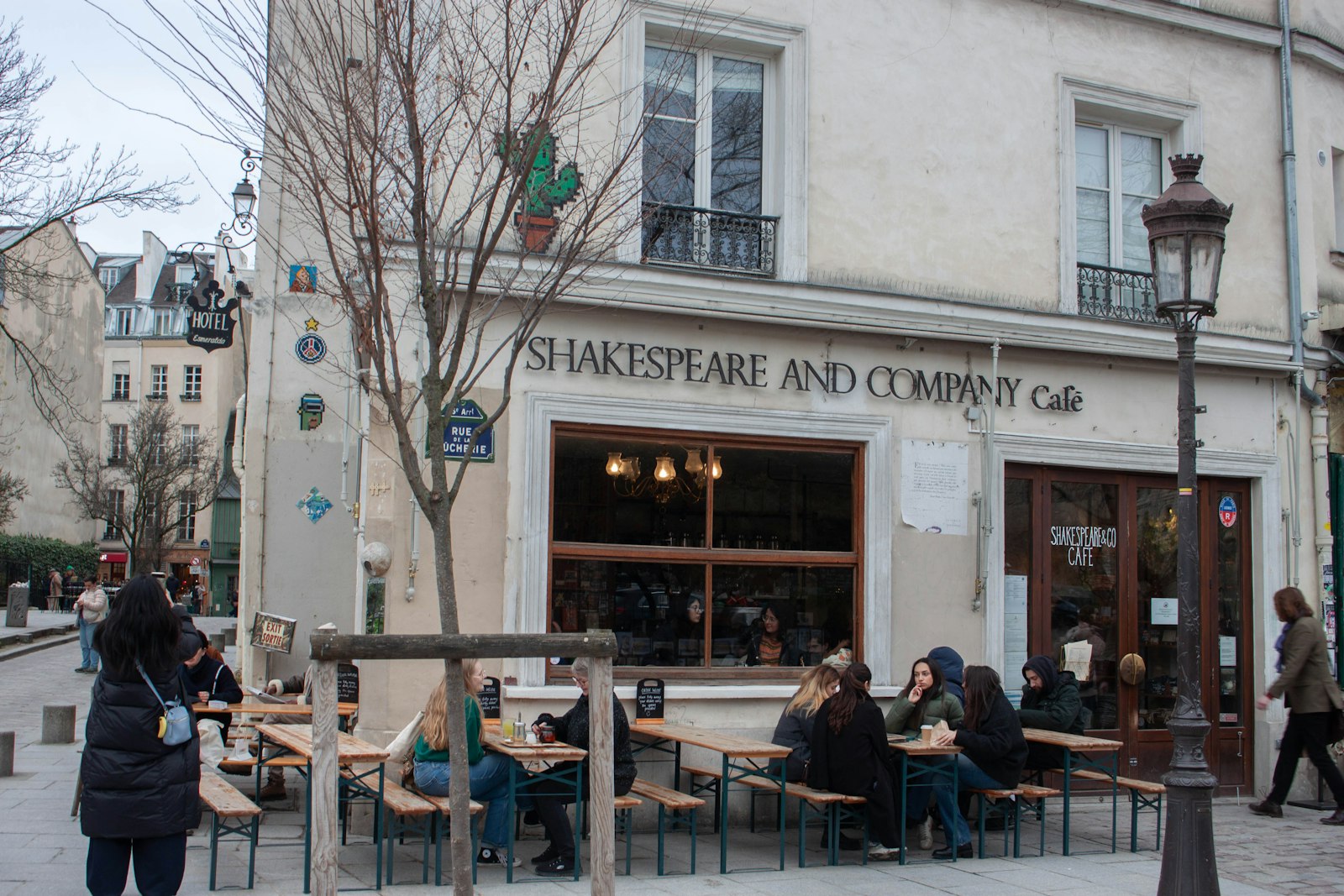 Cotti Coffee : La Révolution du Café Low-Cost à Lyon