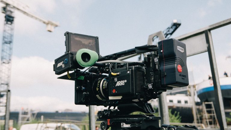 Un cinéma aux Gratte-ciel : la clé pour revitaliser Villeurbanne d&rsquo;ici 2028 ?