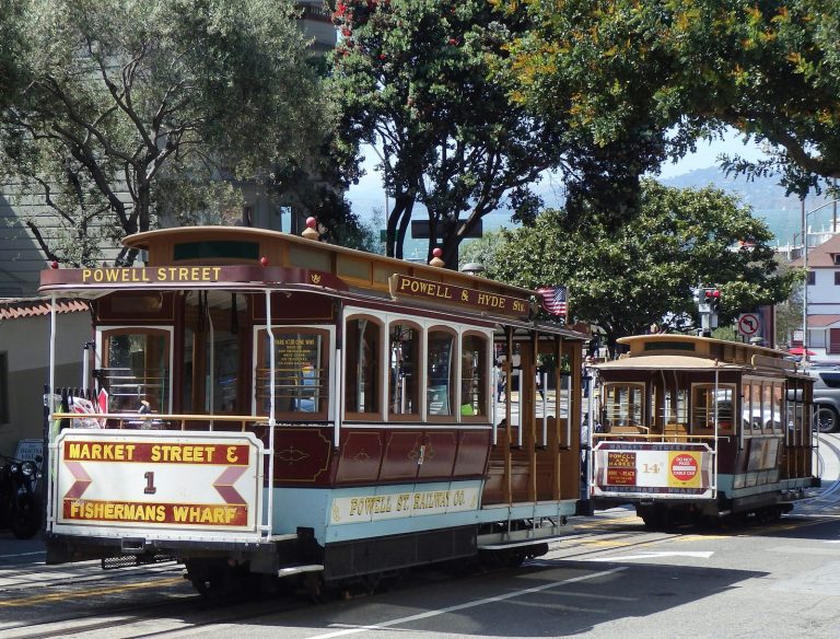L&rsquo;abandon du tram express à l&rsquo;ouest de Lyon : quelles conséquences pour la mobilité ?